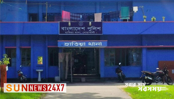 জলাবদ্ধতায় ঘরেই নবজাতকসহ প্রসূতির মৃত্যু