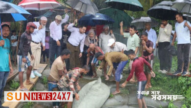 নদীভাঙন এলাকা পরিদর্শনে এমপি রতন